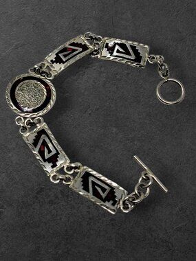 Vintage 925 Sterling Silver Aztec Mayan Calendar Bracelet Red Stone Inlay *READ*